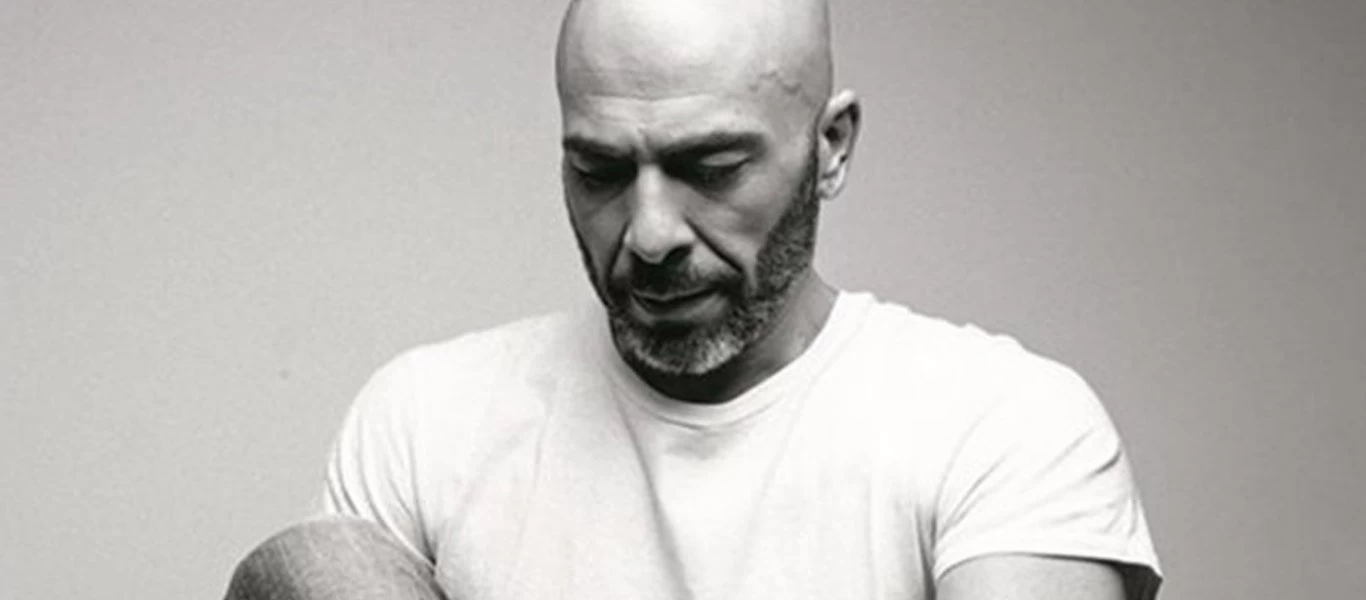 O Bαλάντης εξομολογείται: «Για να ξεπεράσω το bullying έκανα κι εγώ bullying, έλεγα την άλλη κοκαλιάρα»